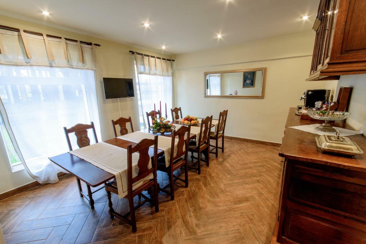 Williams House Hunedoara Exterior foto